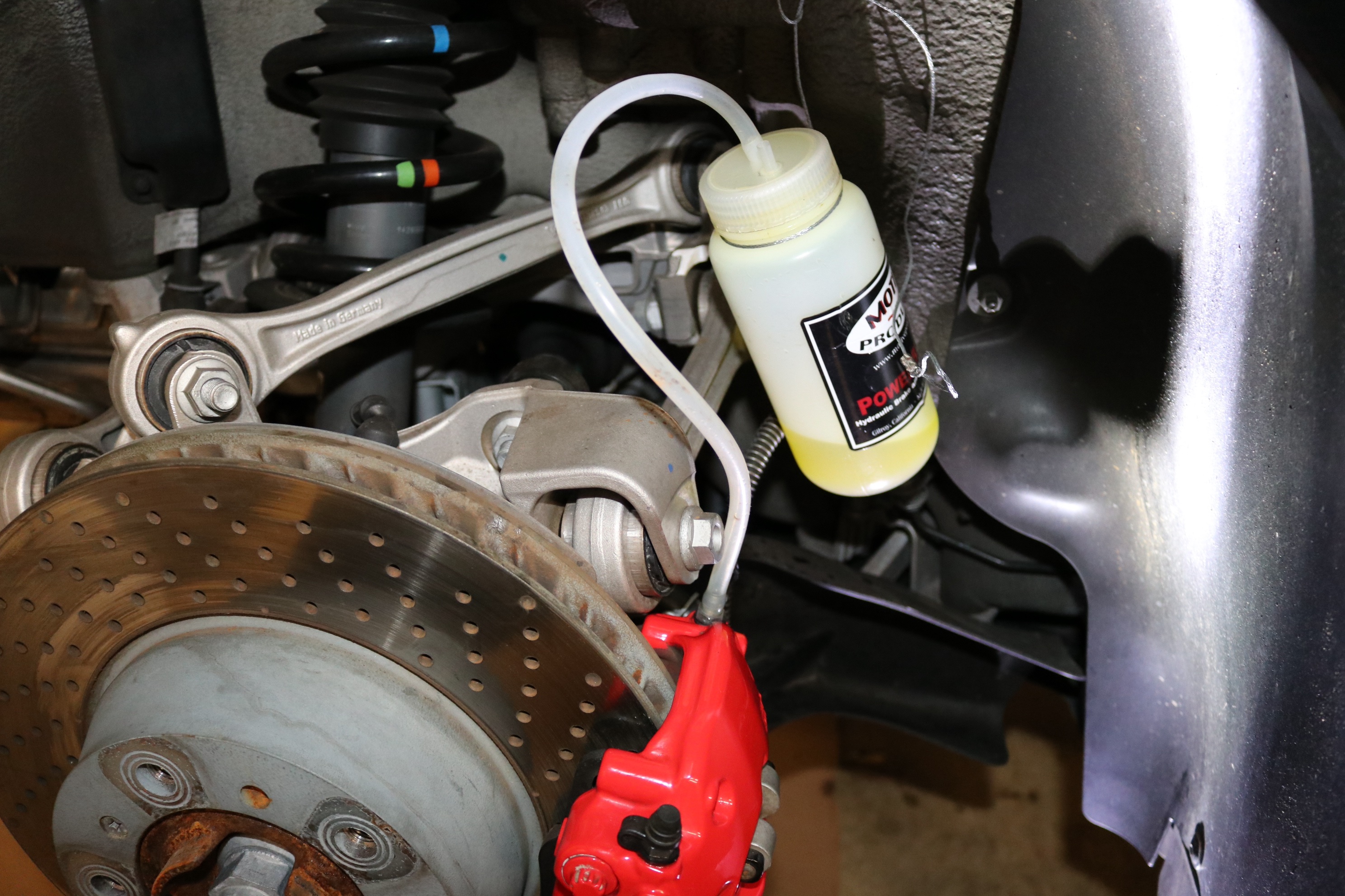 Porshce 911 (991.1) Brake Fluid Flush Guide Image