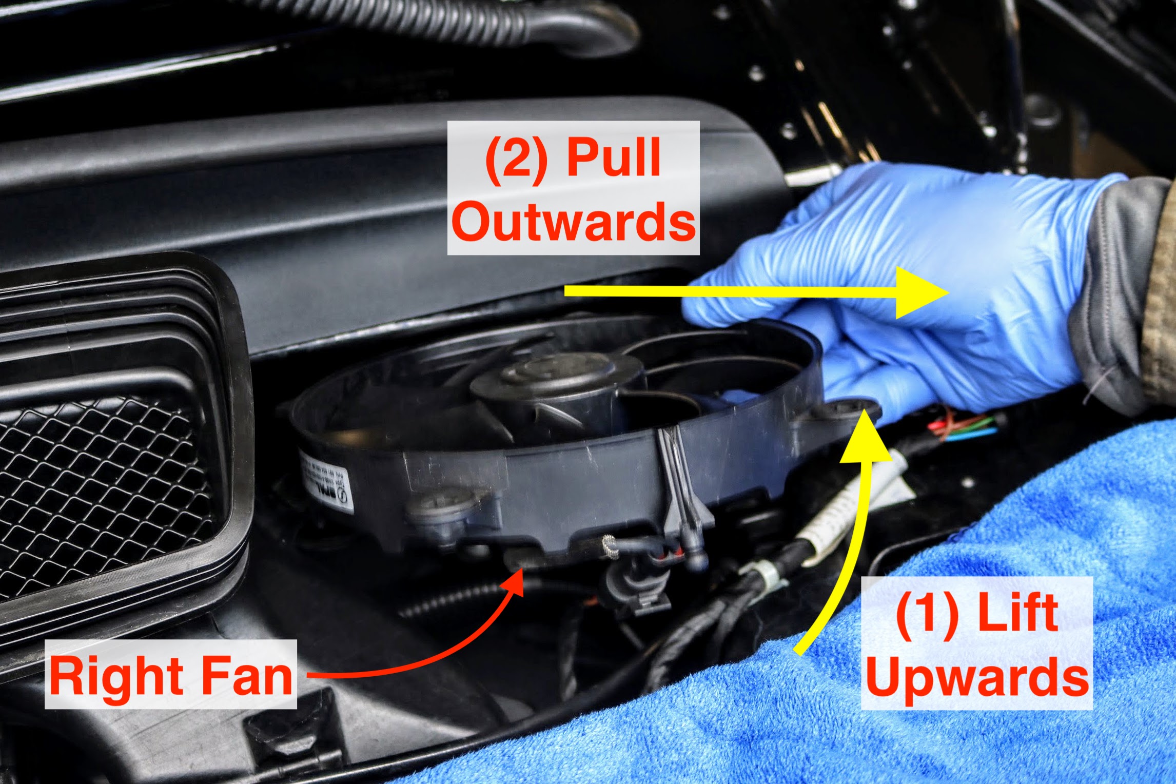 Porsche 911 (991.1) right side engine fan removal
