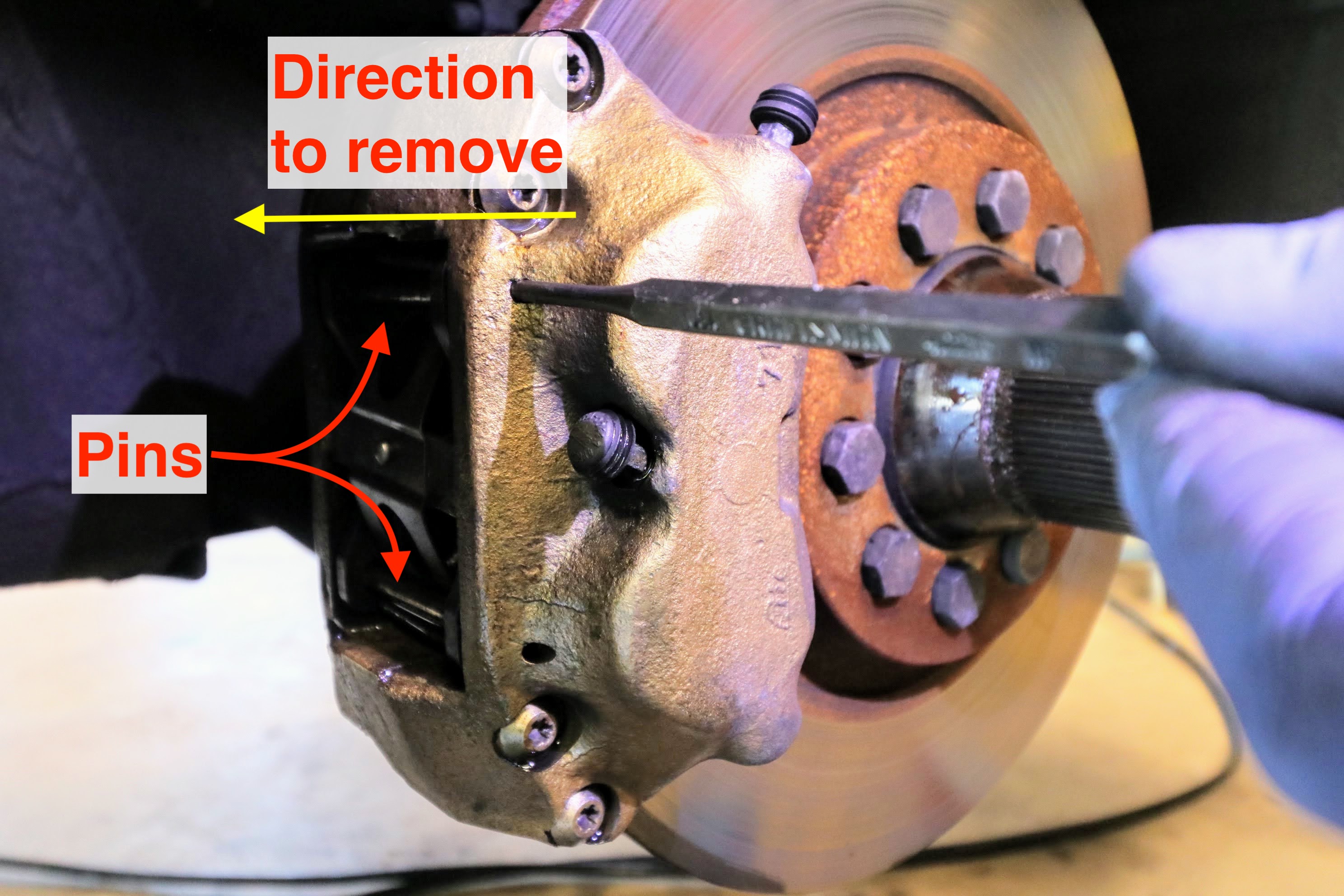 Ferrari Testarossa wheel removal